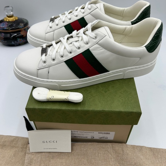 Men’s Gucci, ace leather, web striped sneakers size 10 made in Italy. - Picture 4 of 12